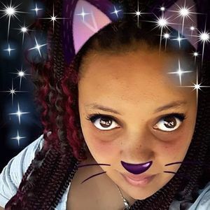 Meet your Posher, Letitia